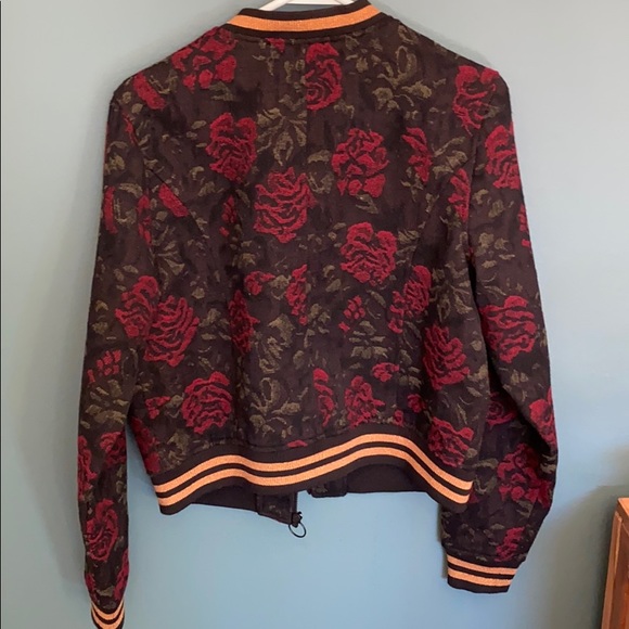 SOLD - Picture 3 of 4